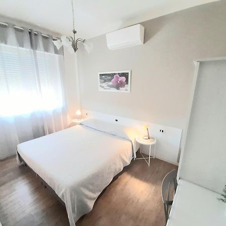 Dolce Dormire Civitanova Чивитанова Марке Екстериор снимка
