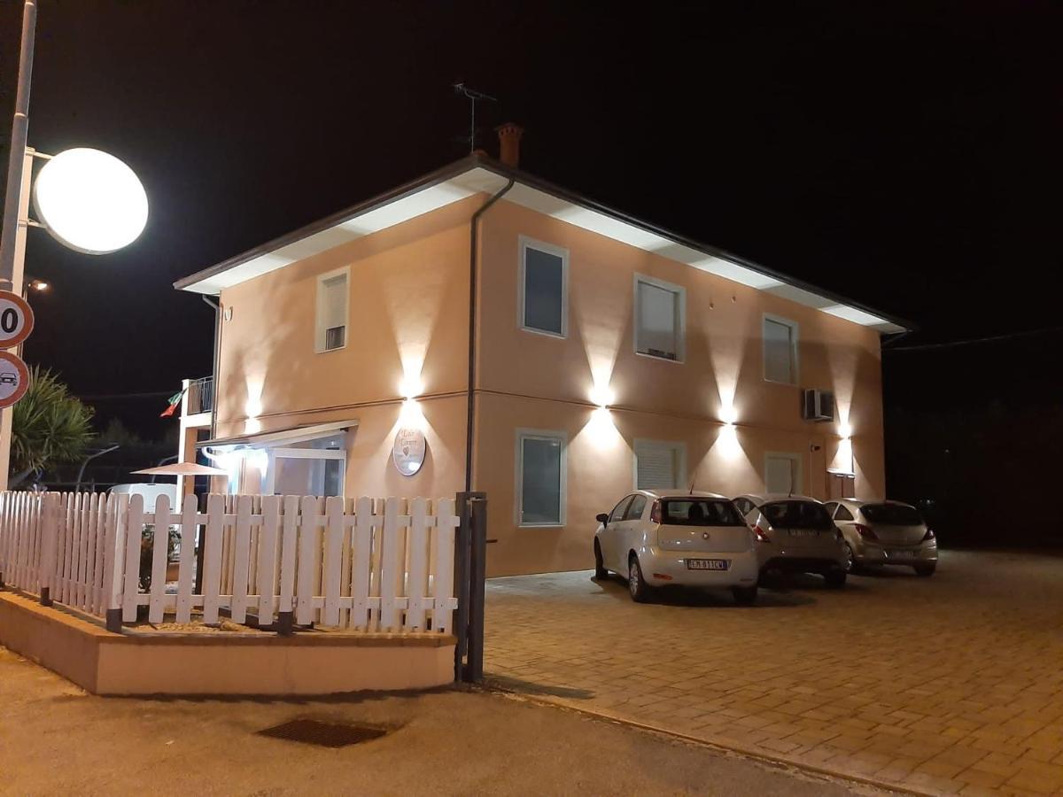 Dolce Dormire Civitanova Чивитанова Марке Екстериор снимка