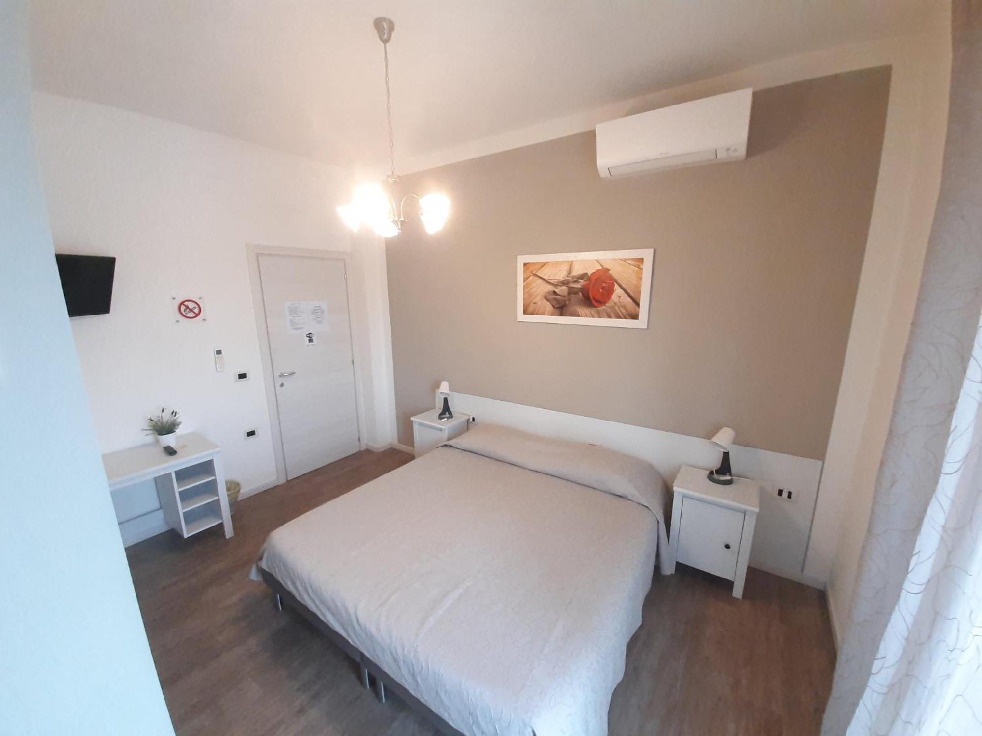 Dolce Dormire Civitanova Чивитанова Марке Екстериор снимка
